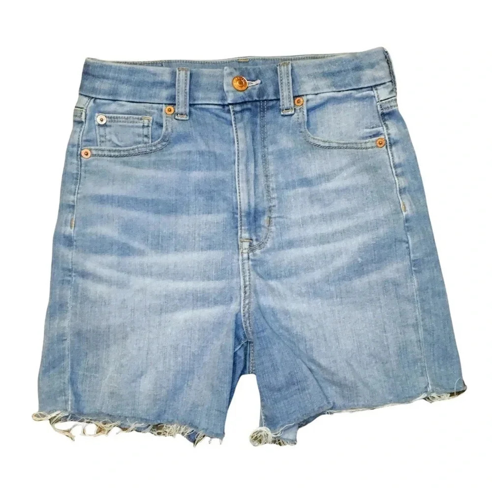 American Eagle Outfitters Curvy Super High Rise Light Wash Denim Shorts Size 0